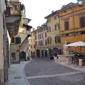 Casa Vacanza Fontana Del Delfino Bergamo